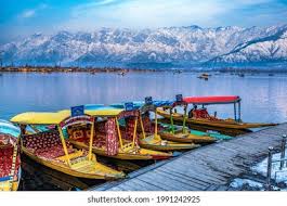 PUNJAB TO SRINAGAR TAXI SERVICER